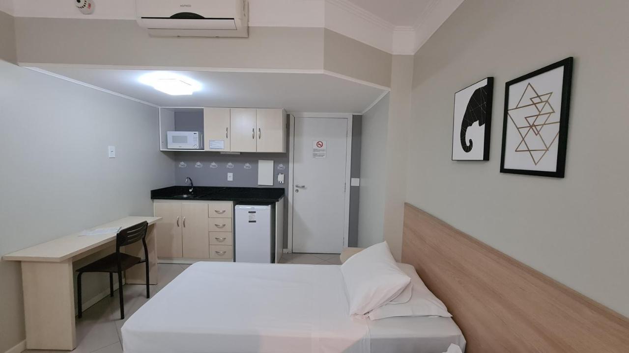 Costa Sul Beach Hotel Balneário Camboriú Стая снимка